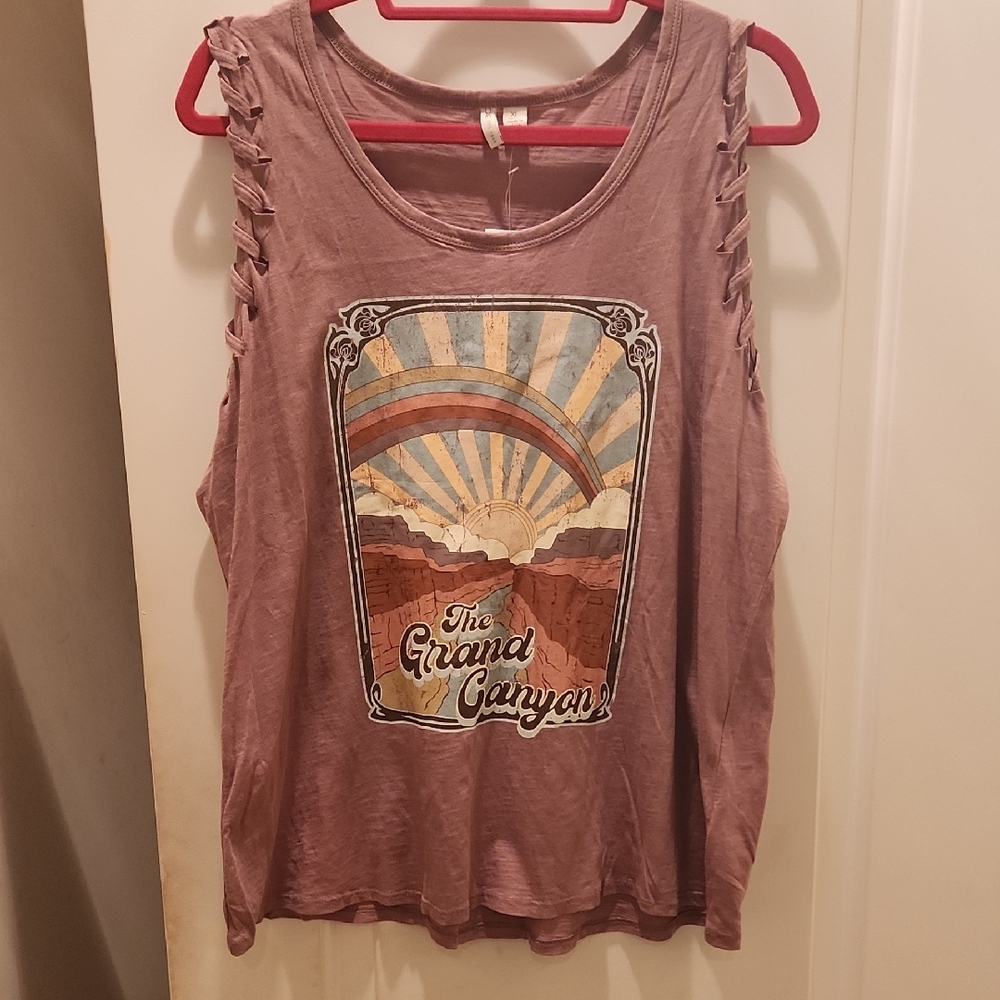 Cato  Xl Women's Muscle Tee with Grand Canyon Graphic - Mauve Nwt